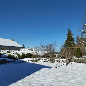 https://studio-les-planchettes.hotels-rhonealpes.com
